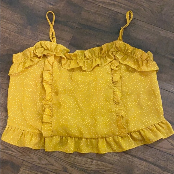 lush ruffle crop - Picture 2 of 2